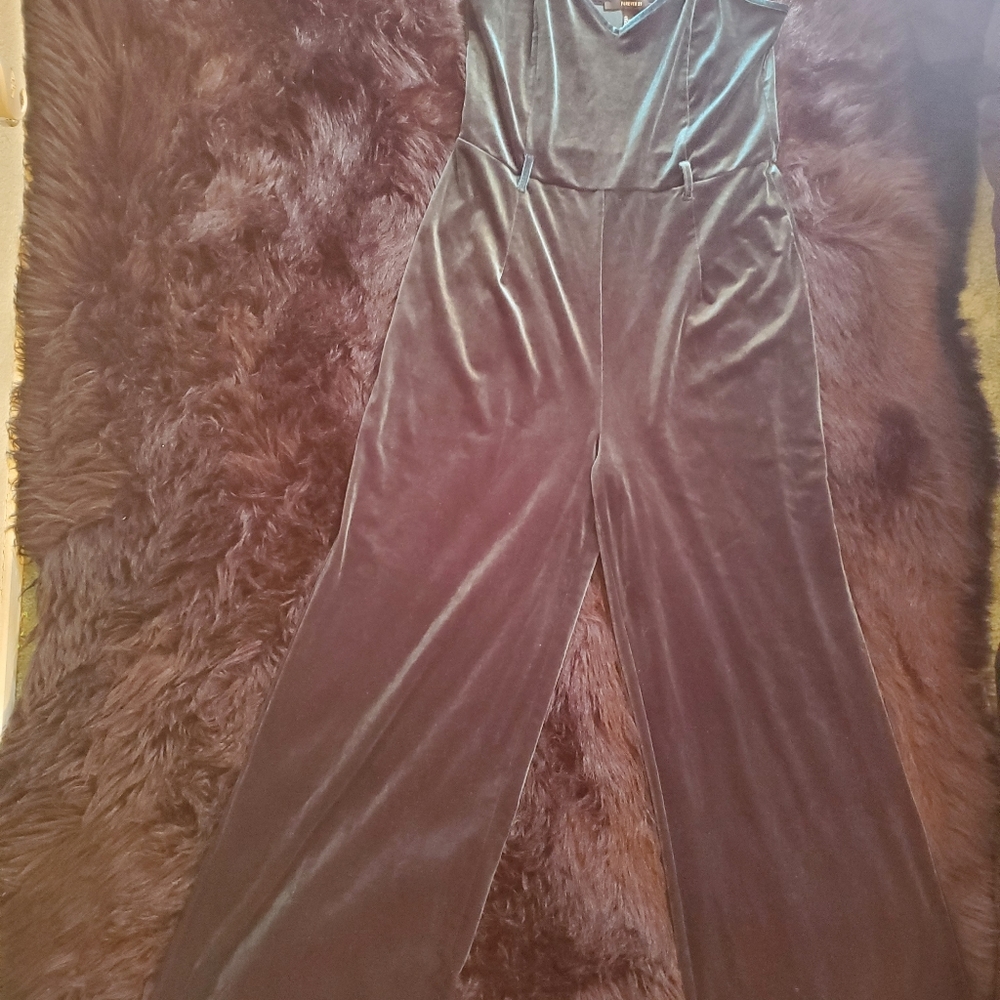 Velvet Emerald green jumpsuit Forever 21